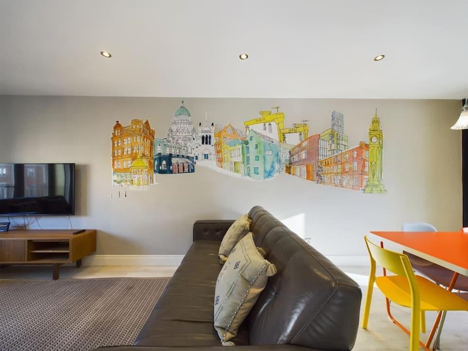 Donegall Sq Apt At City Gate, Belfast City Centre ภายนอก รูปภาพ