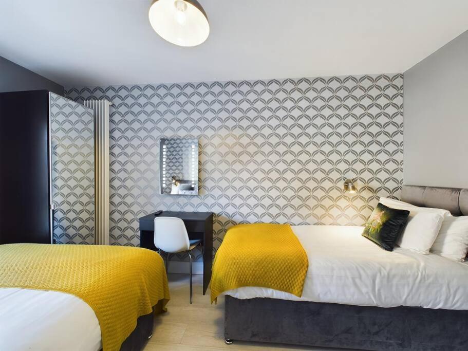 Donegall Sq Apt At City Gate, Belfast City Centre ภายนอก รูปภาพ